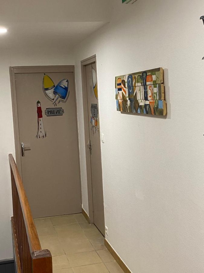 メシェ・シュル・ジロンド Logis Paul Massy Bed & Breakfast エクステリア 写真